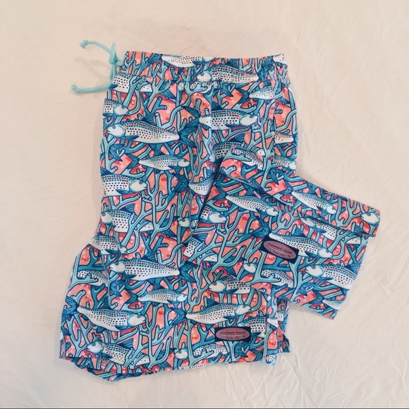 Vineyard Vines Other - Vineyard Vines salmon fish swim trunks, case